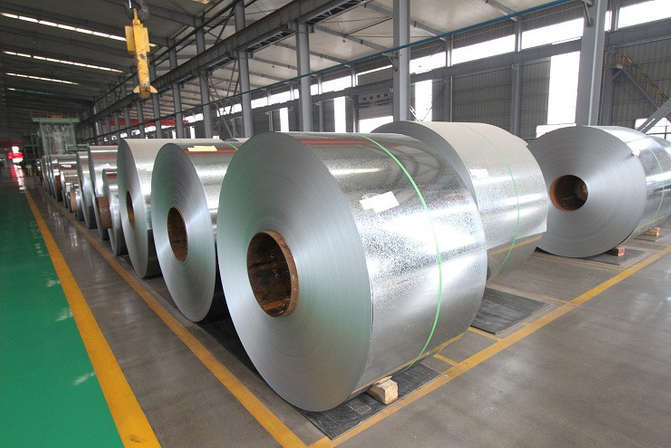 ГЕКТОЛИТР SS AISI свертывает спиралью горячекатаную катушку 600mm до 1250mm нержавеющей стали 304