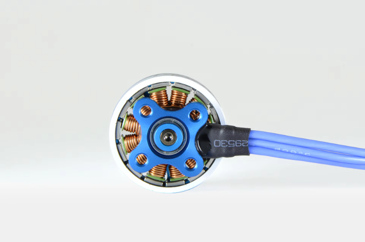 Sunnysky E-R2205 KV2300 2500 CW CWW High Efficient Brushless Motor For Racing Drone