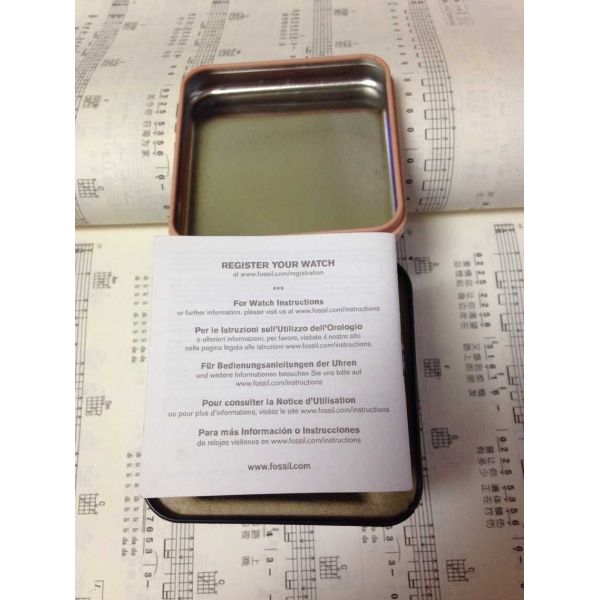 Ископаемый выдвиженческий квадрат жестяных коробок с бумагой буклета внутрь