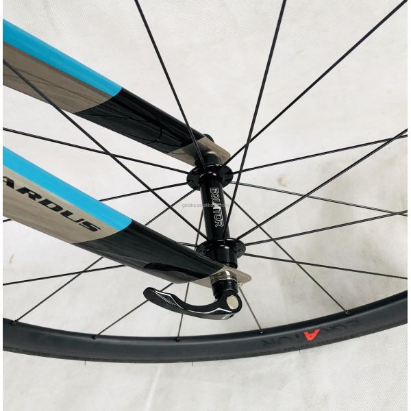 Carbon Fibre Rim Material 22-Speed Shimano ULTEGRA R8000 Aluminum Alloy Stem Race Bike