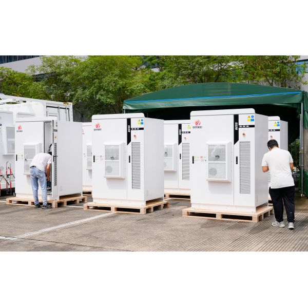 200kwh Industrial And Commerical Battery Storage System with PCS and Lithium Battery Pack IEC Certification