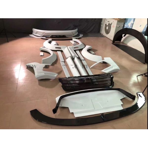 Velar Land Rover Body Kit 2018 - 2019 LUMA Style  Velar Body Kit