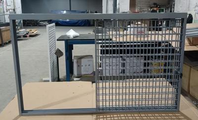 Silver Color Grid Structure Custom Display Rack Wire Grid Door Kit Erosion Resistant