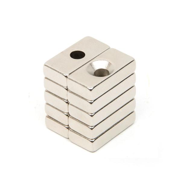 N45 NdFeB Neodymium Countersunk Magnets Rectangular With Two Counter Bores