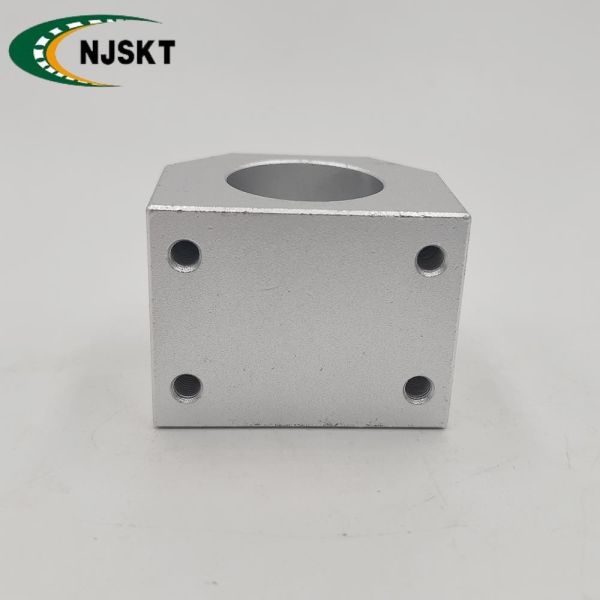 32mm Diameter Ballscrew Nut Housing Compact DSG1616 High Durability