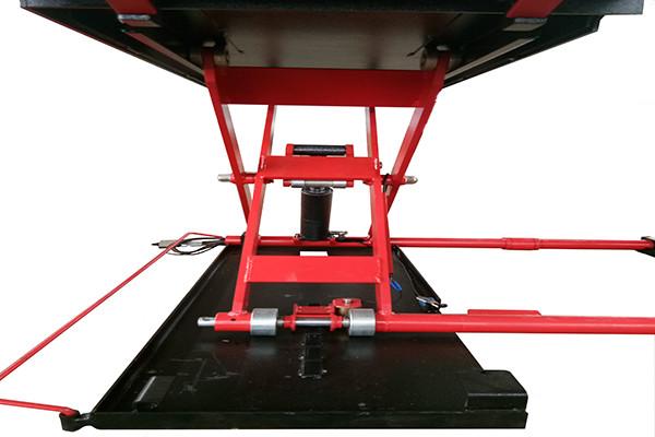 110V 220V Vehicle Scissor Lift With Optional Color Air Supply 6-8 Bar Stable