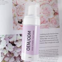 Limpador facial de formação de espuma MSDS Rose Water Face Cleanser do controle 120ML do óleo
