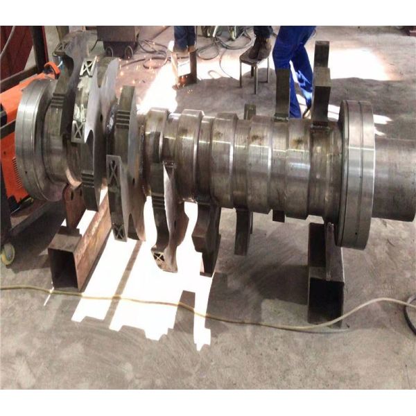 Resonable Design Used Tire Shredder with Alloy Steel Blade