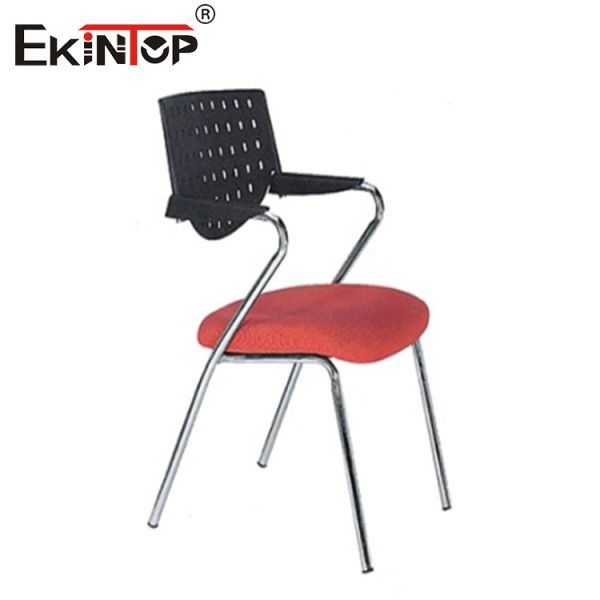 Chaise d'entraînement empilable personnalisable avec cadre métallique coussin d'éponge dossier en plastique