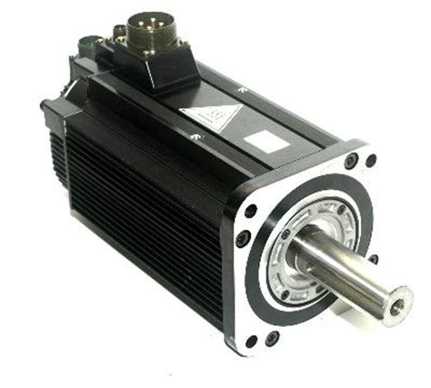 Yaskawa industrial hecho en el motor servo 100W 200V SGMAS-01A2A21 de Japón 3000RMP