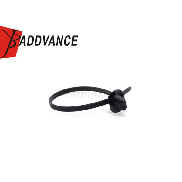 Пластиковый держатель кабельной стяжки с наружными зубцами диаметром 2,0–50,0 мм. Винтовое крепление кабельной стяжки 157-00142.