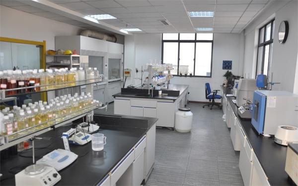 Light Color Aluminum Chlorohydrate ACH Flocculation With Stable Chemical Properties