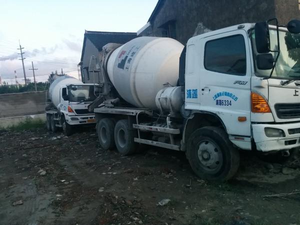 2005 MITSUBISHI fuso concrete mixer Truck 10m3 12m3 FV415