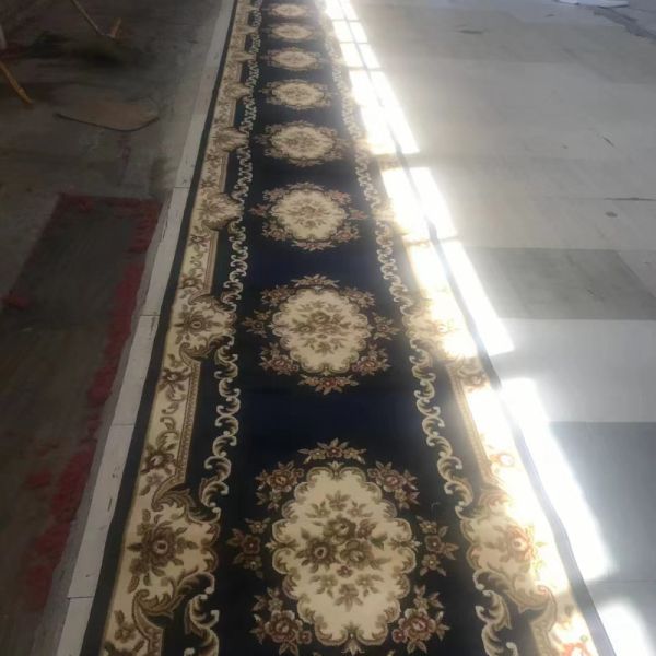 Soft Mosque Wall to Wall Carpet with Medium Pile Height and Extensive Color Selection