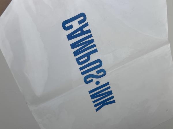 ファスナー開閉式カスタム衣類包装袋、つや消しプラスチックとカスタムロゴ付き