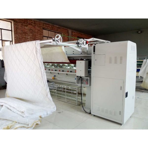 1200RPM High Speed Computerized Chain Stitch Quilting Machine Multi Needle