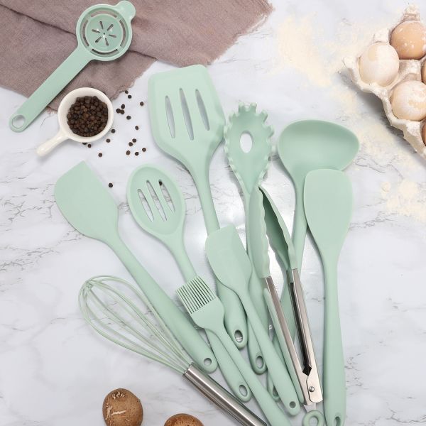 12pcs Kitchen Appliances Cooking Set with Non-stick and Durable Silicone Utensils