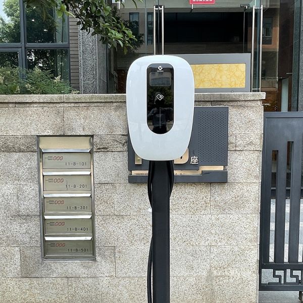 Стойки пола обязанности Ac зарядная станция DC коммерчески на открытом воздухе быстрая