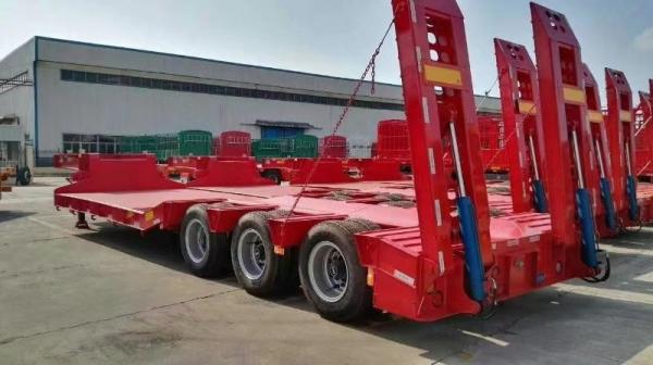 Steel Or Aluminum Tri-axle 40/45/50/60 Tons Heavy-duty Transport Vehicle Low Flatbed Semi Trailer