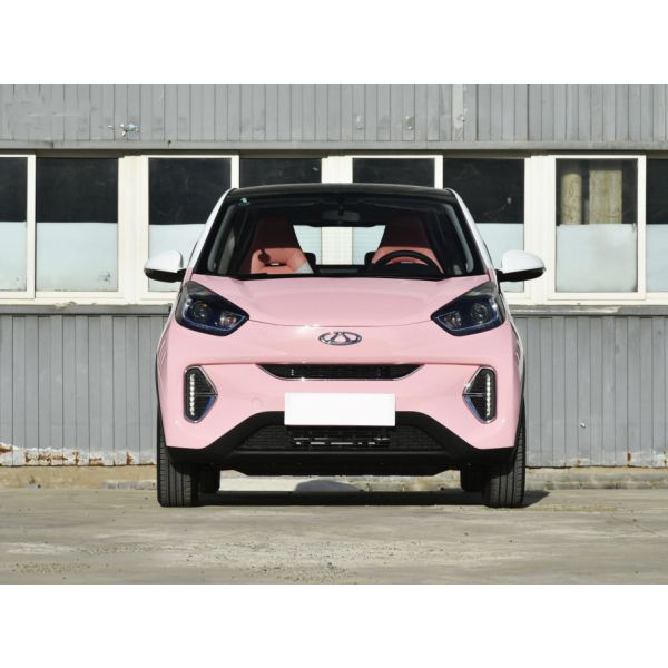 Муравей Chery небольшой покинутый дом EV места двери 4 энергии 3 автомобиля ручного привода новый использовал