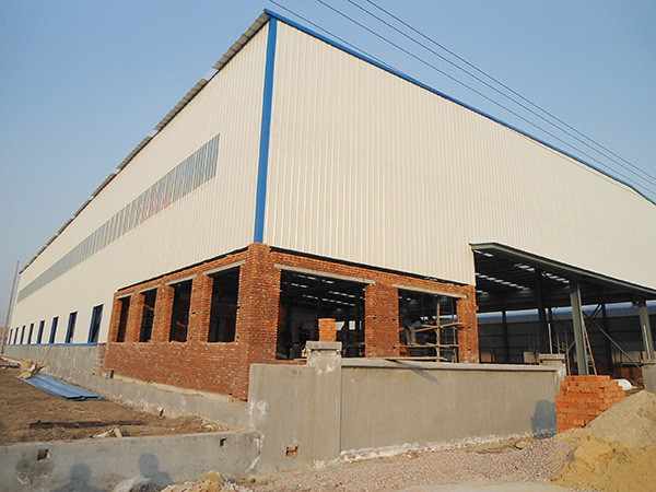 Q355 Carbon Steel Prefabricated Building , Prefab Industrial Buildings Steel Structure