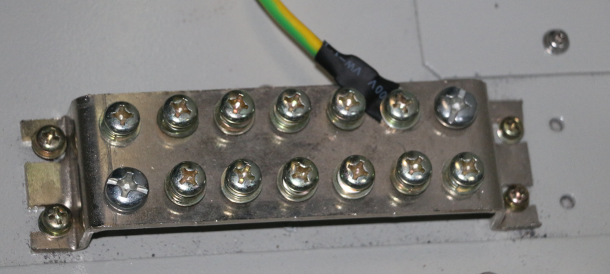 Оборудование шкафа базовой станции приложения шкафа 19 стены двойника IP55 на открытом воздухе