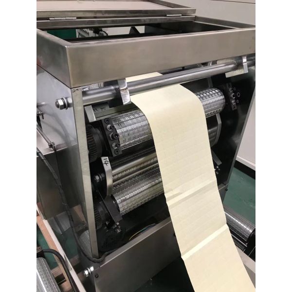 Автоматический тип патрон фильтра барабанчика ECO плиссируя машину