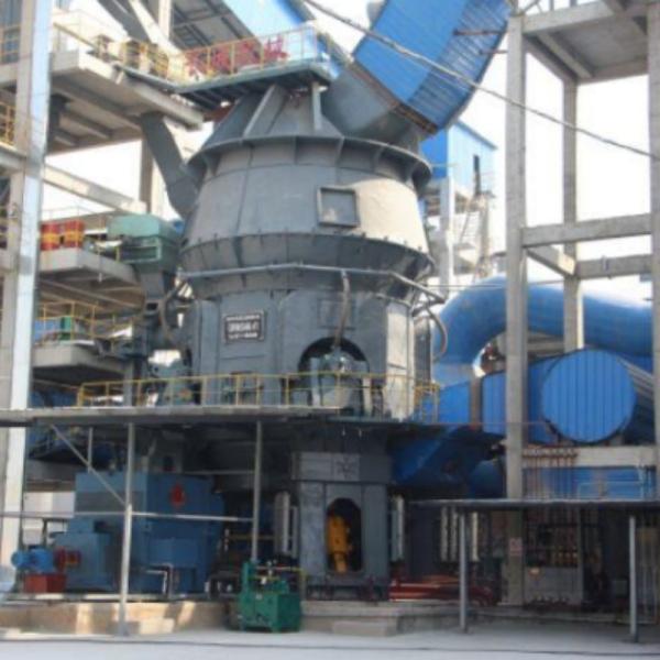 Broyeur vertical de matières premières avec forte capacité de séchage et faible pollution métallique