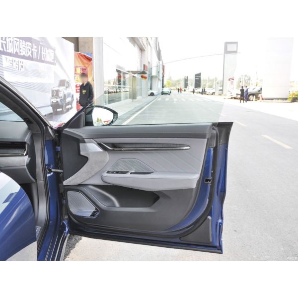 Electric Vehicle EV Zeekr 001 2023 Top Speed Km/H 200 Structure Hatchback Car 100kwh