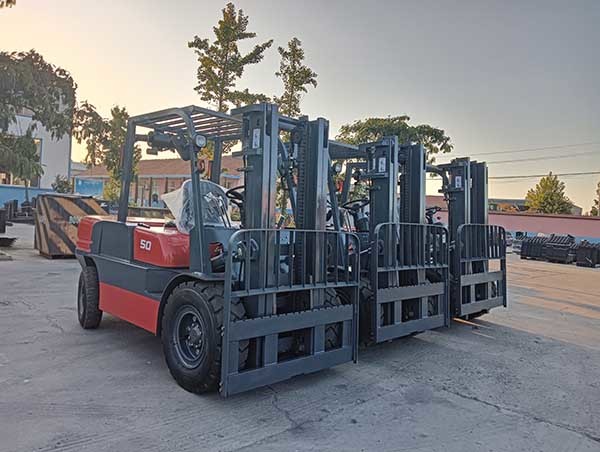 FD50T 5 Ton Forklift Diesel Counterbalance Fork Truck Japanese ISUZU 4JG2