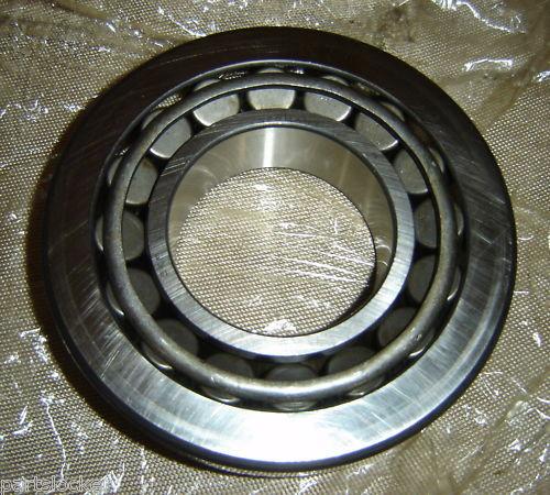 32318 single row taper roller bearing with 90mm*190mm*67.5mm