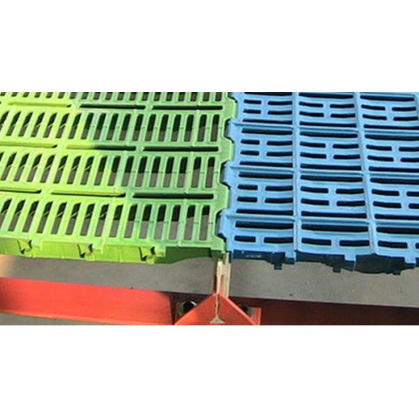 Multi Colored Poultry Plastic Slats , PP Plastic Pig Flooring 400*600 600*600