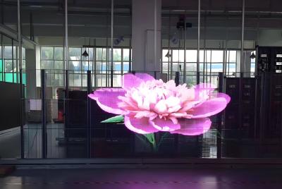 p14 Écran LED transparent Solution innovante pour les écrans transparents et dynamiques dans les magasins de détail et les bâtiments d'entreprise