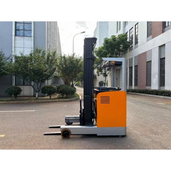 Electric Reach Truck Forklift 1t-2t Perfect for Warehouse and Container Operations