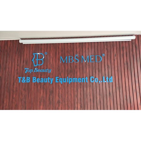 Домашний шлем роста волос лазера пользы для волос теряет обработку