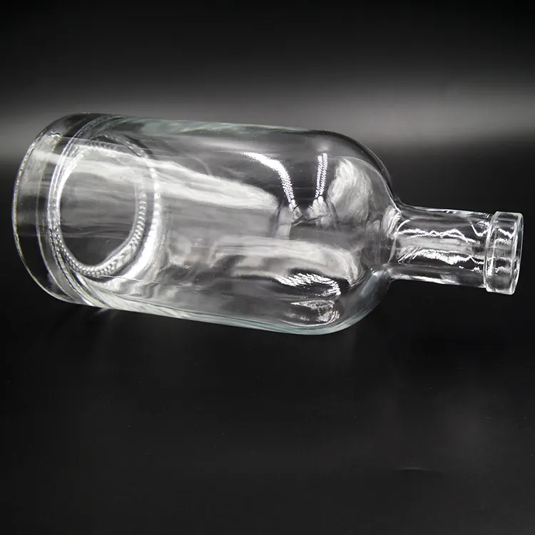 750 Ml Industrial Beverage Glass Customize Vodka Bottles Spirit Liquor Vodka