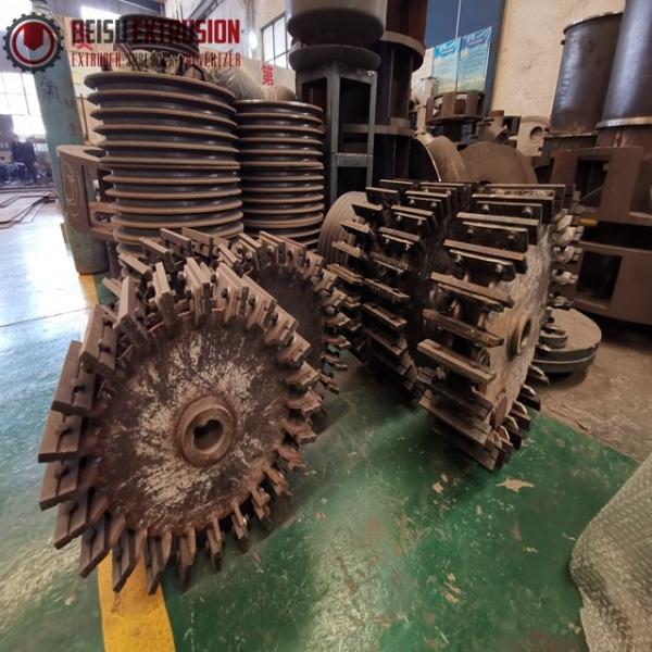 8mm Feeding Size 250-450kg/H Plastic Milling Machine
