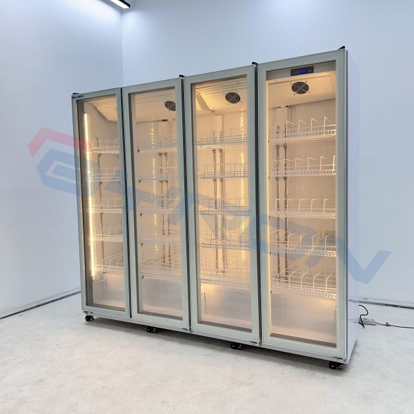 CE UL 3 Door Commercial Refrigerator For Supermarket And Convenience Store