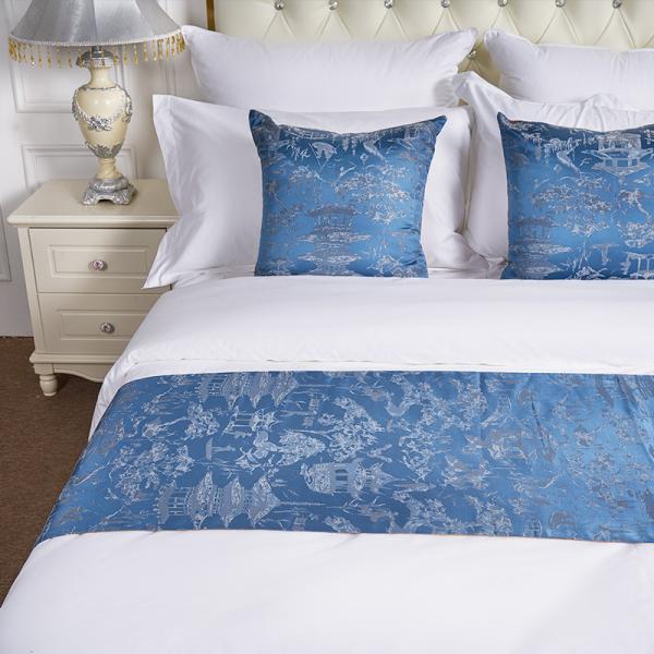 Geometric Pattern Hotel Bed Runner Bed Clothes Bed Linen Cushion For Adult