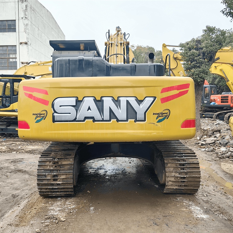 Excavateur de 21 tonnes sany215 fabriqué en SANY215C pro excavateur d'occasion avec technologie de pointe