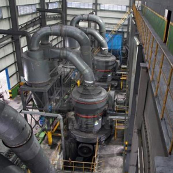 Version européenne Raymond Mill Stabilité Forte Adaptabilité à de grandes mines