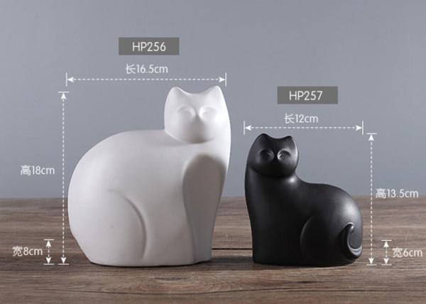 Poly Resin Cats Models For Hotel / House Decoration Custom Service Available