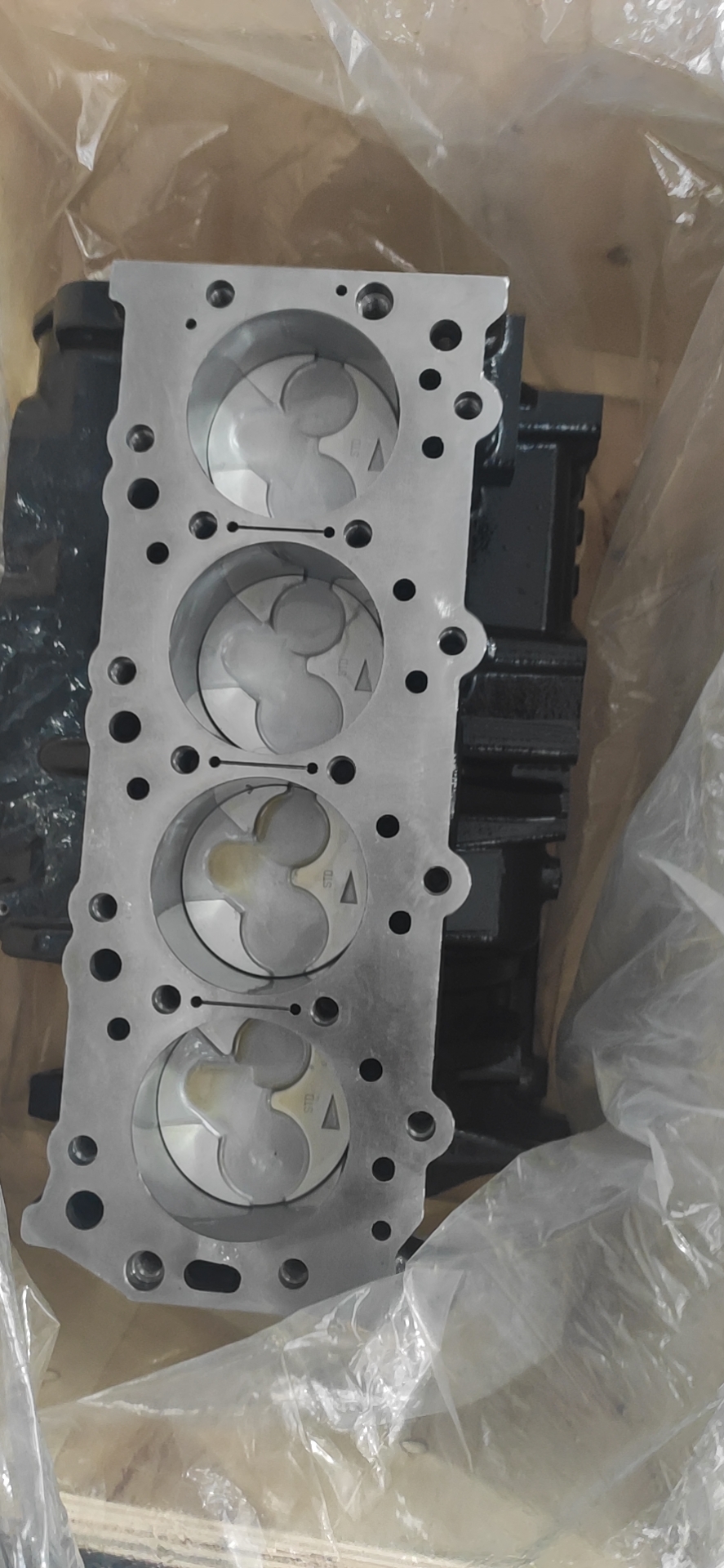 ASSY короткого блока двигателя Мицубиси Pajero L300 4D56 2.5TD с ПОРШЕНЕМ 21102-42K00A