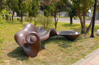 A cor decorativa da escultura do cobre da carcaça do jardim pintou um comprimento de 3,5 medidores