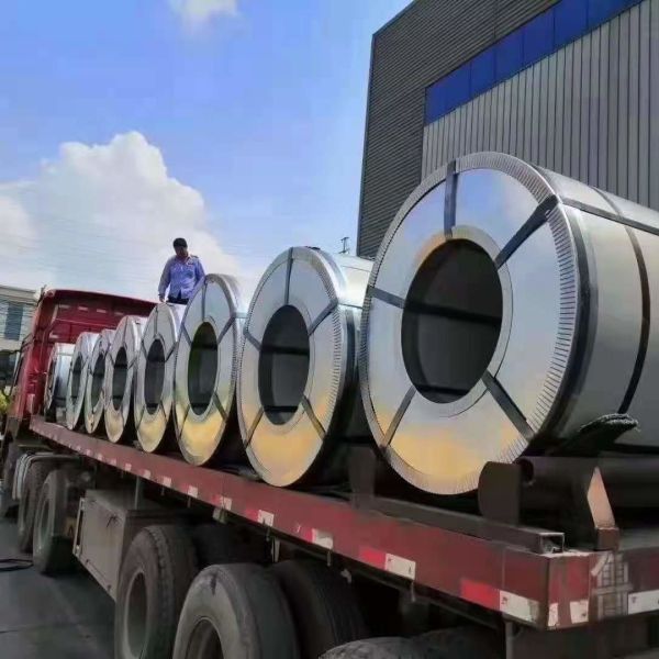 Pre покрашенная гальванизированная стальная конструкция катушки настилая крышу Materrial высокопрочное