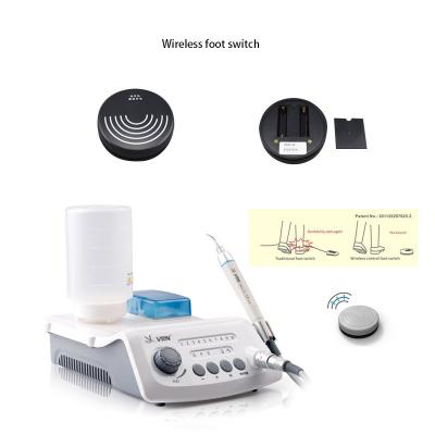 Scaler A8 Piezo ultrassônico dental com diodo emissor de luz Handpiece com o pedal sem fio/Ultrasonido dentais