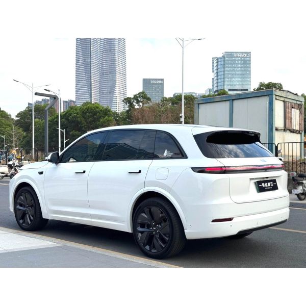 Li Auto 2024 L7 Ultra Automatic with 52.3 kWh Battery and 58,000 km Mileage