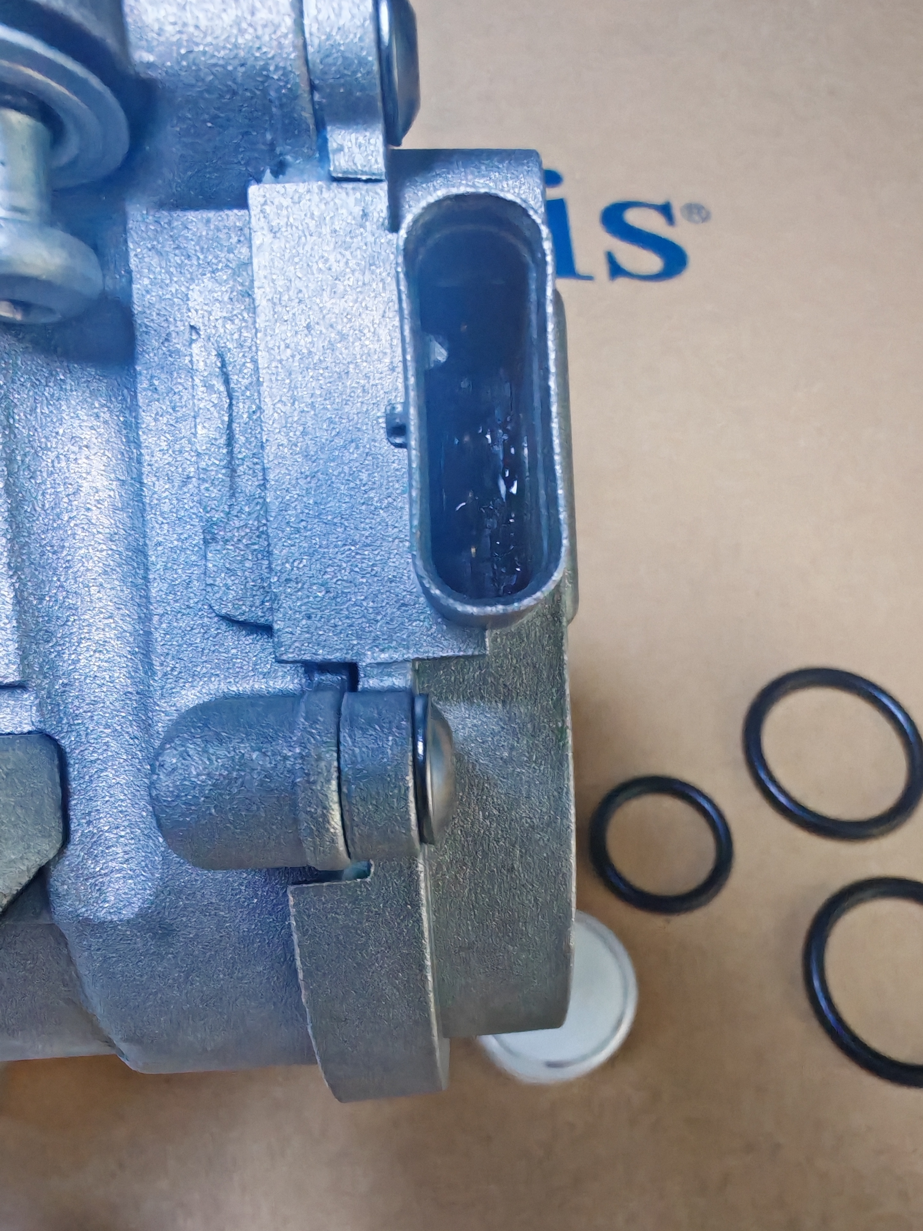 Hot selling water pump 06K121011,06K121011B, 06K121011C, 06L121111G, 06L121111H, 06L121111J, 06L121111K, 06L121011B, 06L121011K, 06L121111M for B9/2.0T