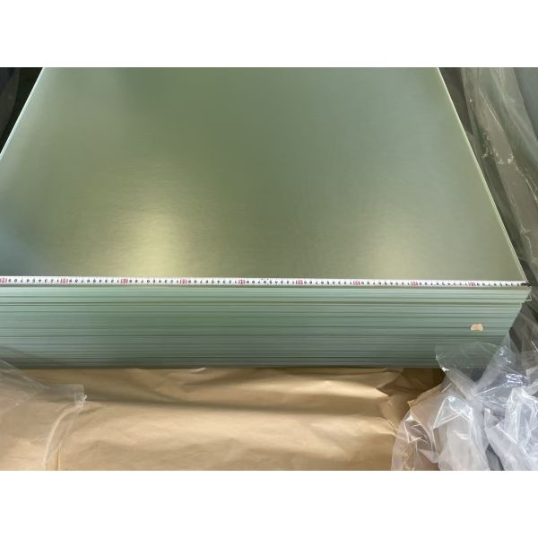 Low Iron Solar PV Glass 2mm 3.2mm 4mm Solar Panel Tempered Glass