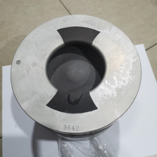 Isuzu Diesel Engine Piston 1-12111964-2 For ZAX450 Excavator Original 6WG1